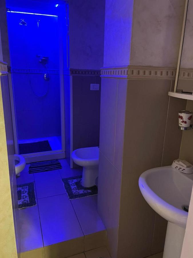 B&B Sotto Gli Archi Catánia Buitenkant foto