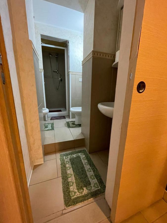 B&B Sotto Gli Archi Catánia Buitenkant foto