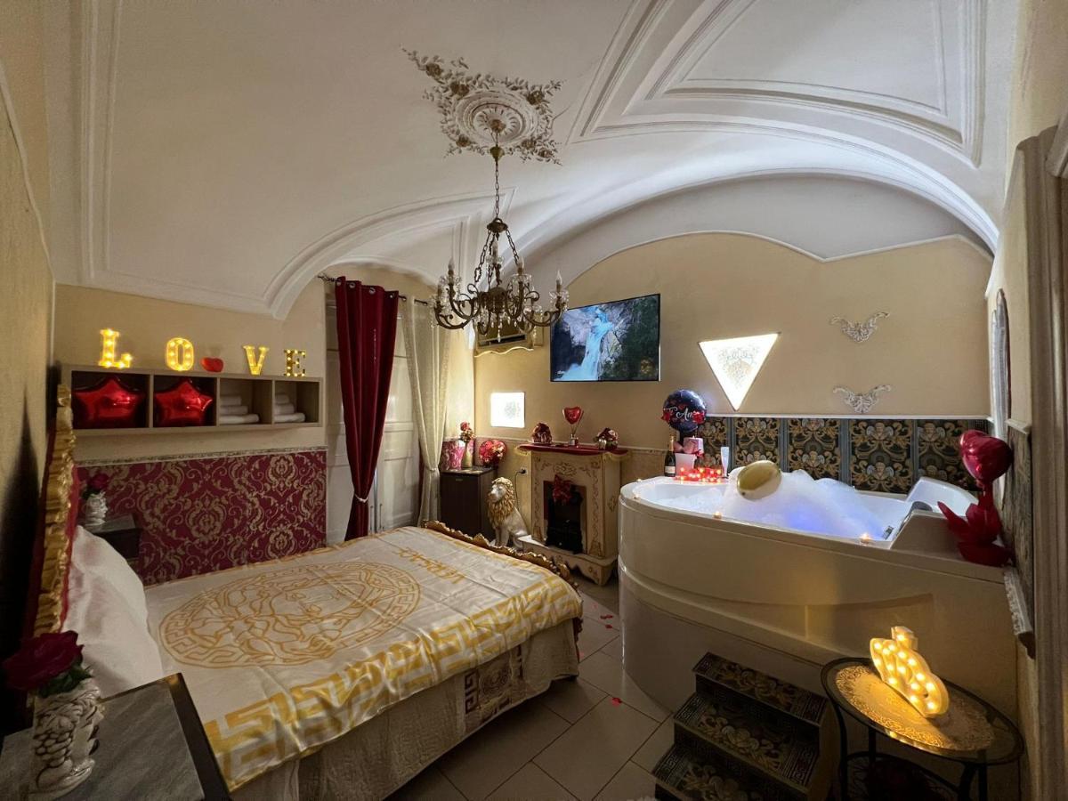 B&B Sotto Gli Archi Catánia Buitenkant foto